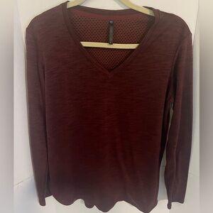 Kuhl Mauve/ Burgundy Long-sleeve Shirt Women's V Neck Gorpore Size Medium